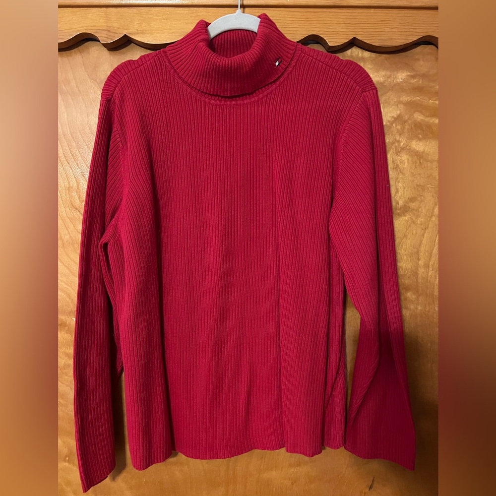 Vintage Women’s Tommy Hilfiger Red Turtleneck sweater size 3XL